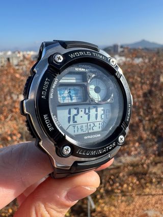 Reloj Casio AE-2100W