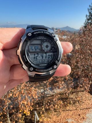 Reloj Casio AE-2100W