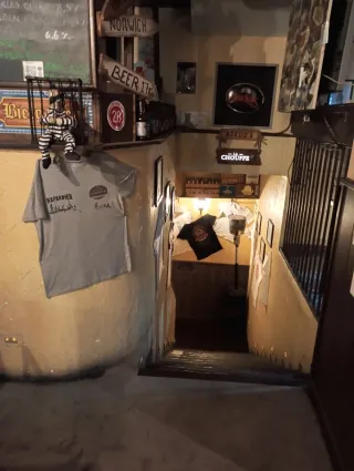 Se traspasa, Bar/Cervecería, Sin Salida de Humos.