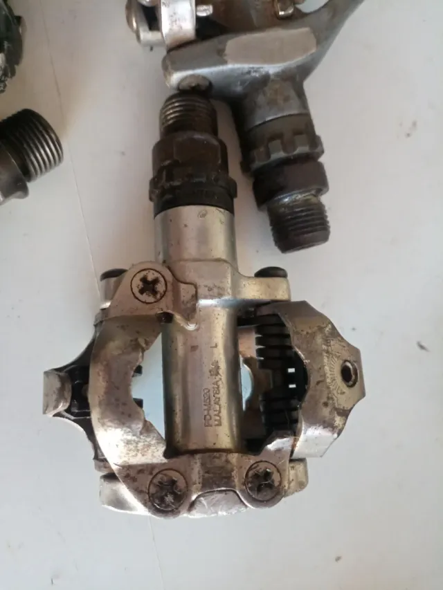 Pedales carretera/BTT sueltos