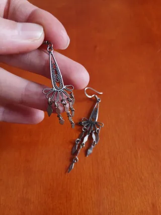 Conjunto de pendientes variados