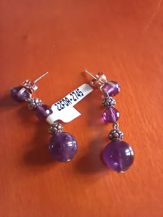 Conjunto de pendientes variados