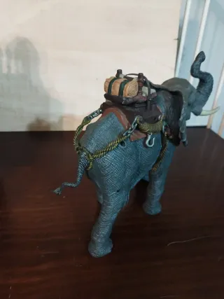 Juguete Elefante con Silla de Montar