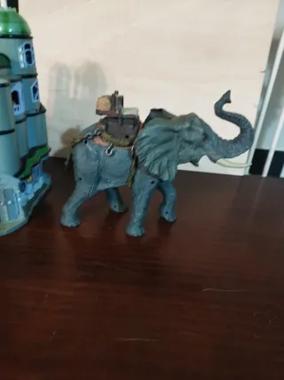 Juguete Elefante con Silla de Montar