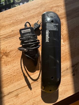 Batería externa Ninebot ES1 ES2 ES4 + cargador
