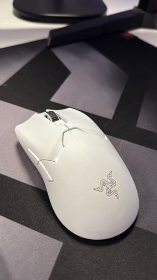 Teclado, Ratón y Alfombrilla - Premium Gaming