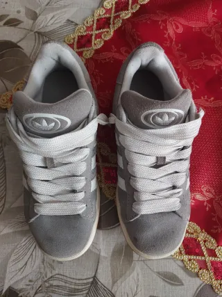 Adidas Campus Scarpe ragazzo/ragazza Tg 38.5 doppi