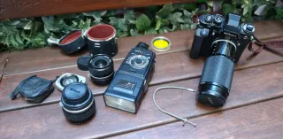 Cámara Analógica Nikon F3 + Accesorios