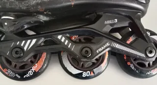 Patines en línea Oxelo negros y naranjas