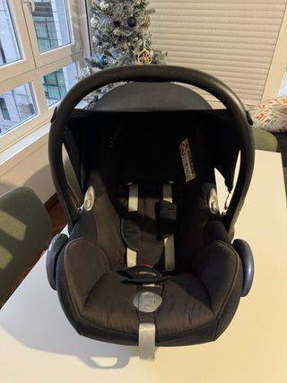 Maxi Cosi + Saco + Adaptadores Bugaboo