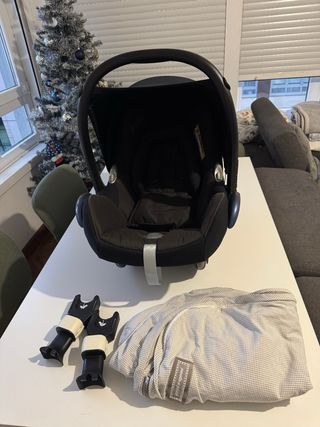 Maxi Cosi + Saco + Adaptadores Bugaboo