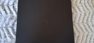 Consola PS4 Slim 1TB + 5 Juegos