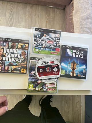 5 Juegos PS3: GTA V, PES 2012, 2009, Rugby WC 2011