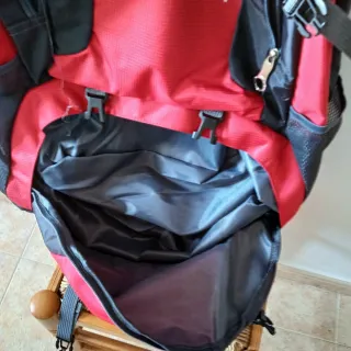 Mochila de senderismo 60L impermeable Nueva