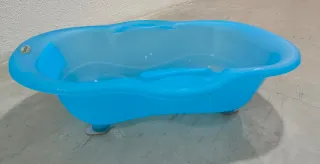 Bañera Bebé Brevi con Patas Plegables