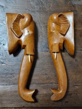 Coppia Sculture Elefante Legno Appendiabiti