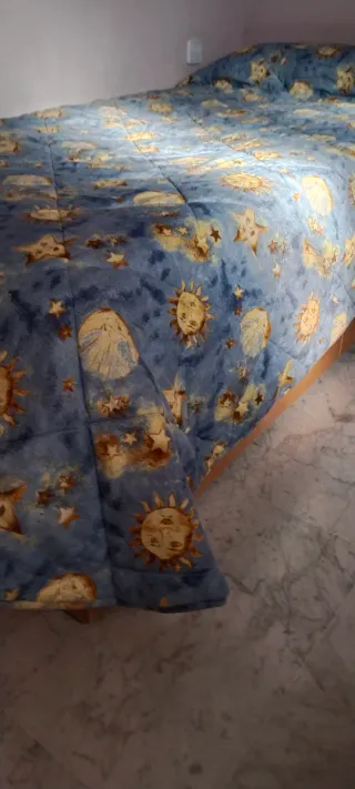 Colcha edredón infantil estrellas y soles 90 cm