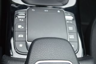 MERCEDES-BENZ CLASS A (W177) A 160