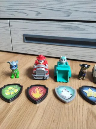 Paw Patrol Muñecos Coches Escudos+toalla