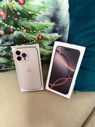 iPhone 16 Pro Max Dorado