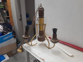 Lampadario vintage legno e ottone