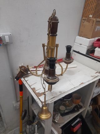 Lampadario vintage legno e ottone