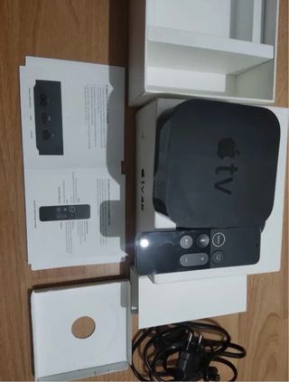 Apple TV 4K (2017) - SSD 32GB