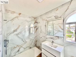 Piso en alquiler en El Faro de Calaburra - Chaparral en Mijas