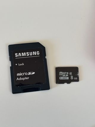 Nintendo DSi + juegos