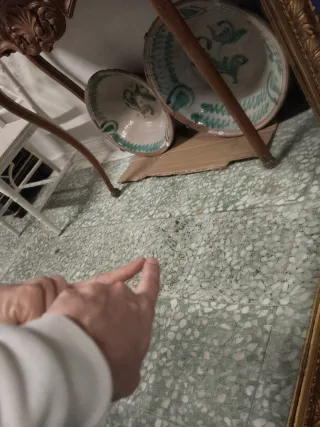 Espejo antiguo rectangular dorado