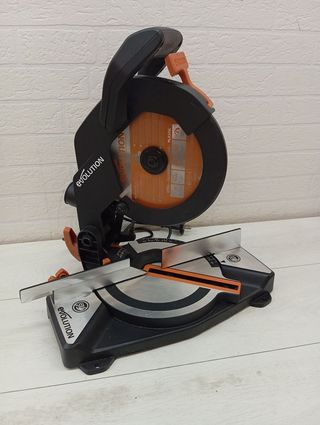 Sierra  Ingletadora  Evolution