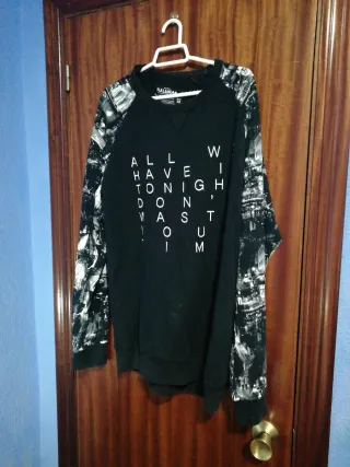 Pull&Bear Camiseta M Negra Estampada