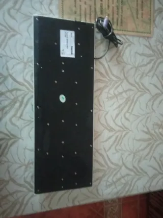 Teclado Hama con cable plateado y negro