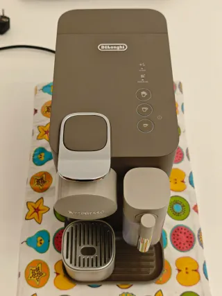 DeLonghi Latissima one - Nespresso preta