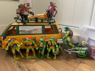 Lote Tortugas Ninja + Van Lanza Pizza