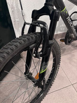 Bicicleta MTB Rockrider ST 500