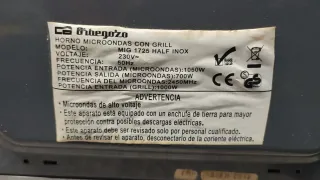Microondas Grill Orbegozo 700W