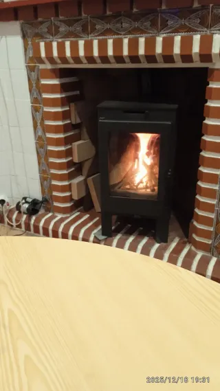 Leña para estufa,  tamaño mediano