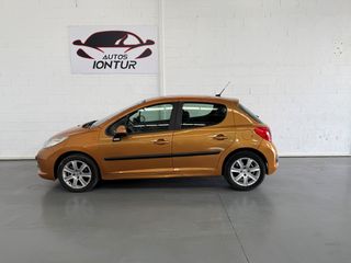 Peugeot 207 2006