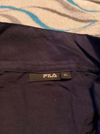 Chaqueta Nike y cazadora FILA