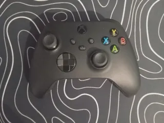 Xbox Series X 3TB,3 Mandos,5 Juegos, base carga