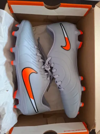 Nike Tiempo Legend 10 Club MG FG