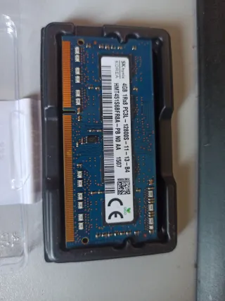 SK hynix 4GB DDR3L SODIMM 1600MHz PC3L-12800S