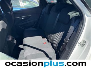 Peugeot 3008 BlueHDi 130 S&S Active Pack EAT8 96 kW (130 CV)