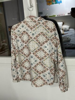 Camisa Zara Flores Talla L Nueva