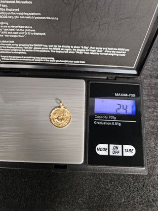 Colgante Medalla de Oro 18K Niño Jesús, 2,4gr, 2cm