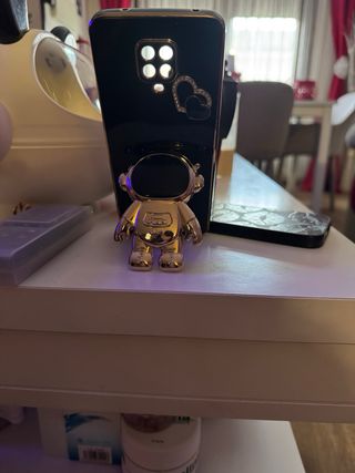 Funda Redmi 9A Astronauta Dorado Corazones