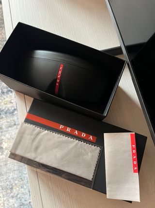 Gafas de sol Prada Negras