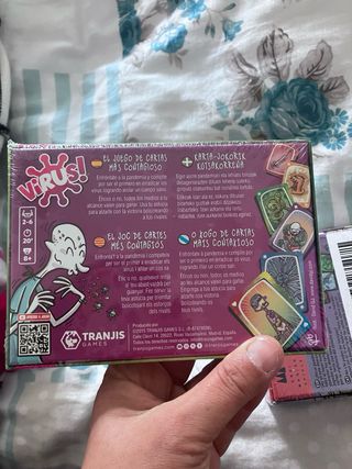 Juegos de mesa Virus! y Polilla Tramposa