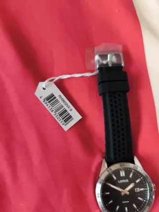 Reloj Lorus Hombre Negro y Dorado